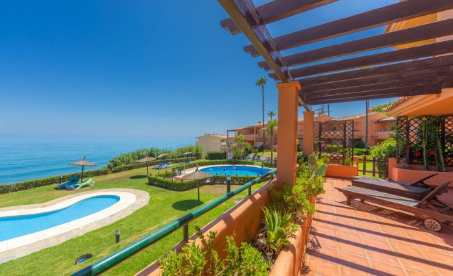 Venta · Bungalow / Adosado / Semiadosado · La Duquesa · Costa del Sol