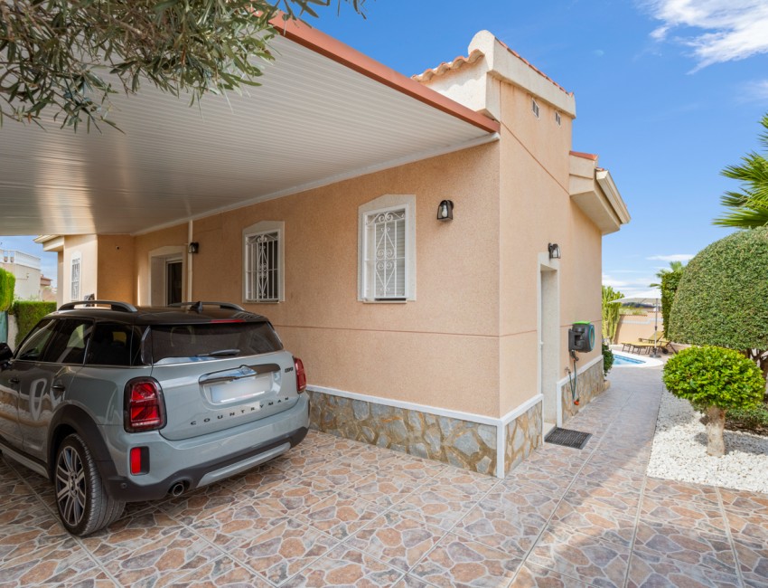 Venta · Villa / Chalet · Ciudad Quesada · Rojales