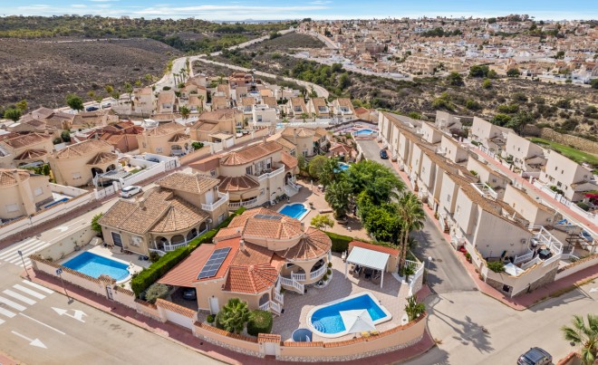 Venta · Villa / Chalet · Ciudad Quesada · Rojales