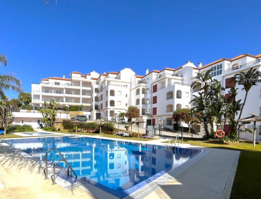 Sale · Apartment / Flat · La Duquesa · Costa del Sol