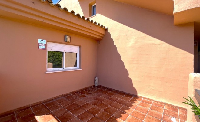 Sale · Apartment / Flat · Casares · Costa del Sol