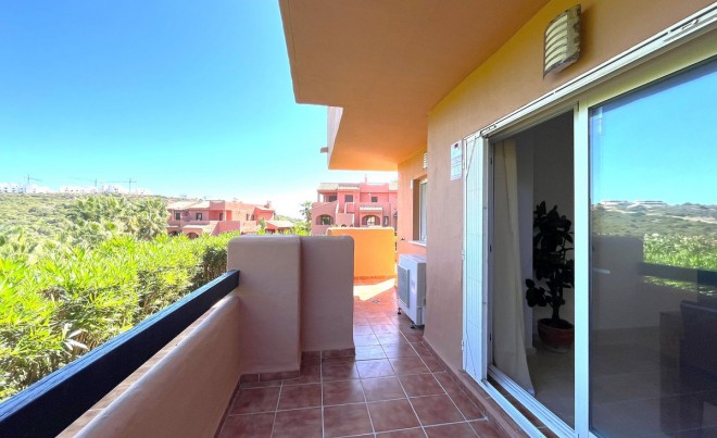 Sale · Apartment / Flat · Casares · Costa del Sol