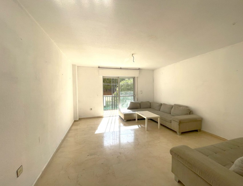 Sale · Apartment / Flat · Estepona · Costa del Sol