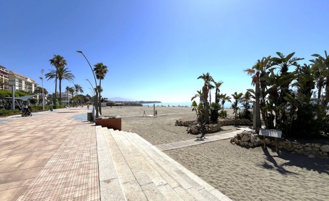 Sale · Apartment / Flat · Estepona · Costa del Sol