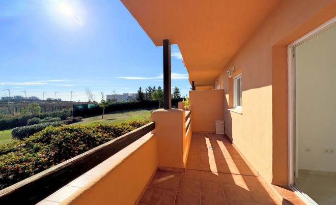 Sale · Apartment / Flat · Casares · Costa del Sol