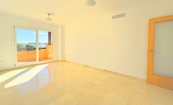 Sale · Apartment / Flat · Casares · Costa del Sol