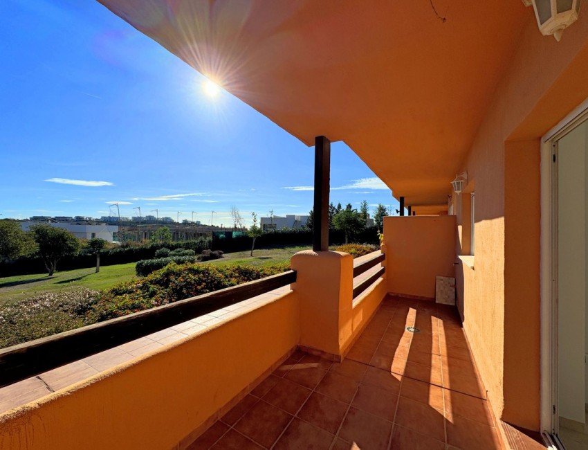 Sale · Apartment / Flat · Casares · Costa del Sol