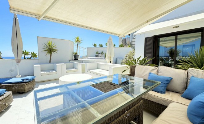 Sale · Apartment / Flat · Casares · Costa del Sol