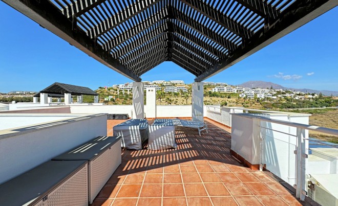 Venta · Apartamento / Piso · Casares · Costa del Sol