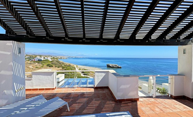 Sale · Apartment / Flat · Casares · Costa del Sol