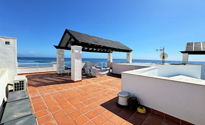 Venta · Apartamento / Piso · Casares · Costa del Sol