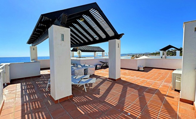 Sale · Apartment / Flat · Casares · Costa del Sol