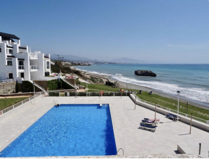 Venta · Apartamento / Piso · Casares · Costa del Sol