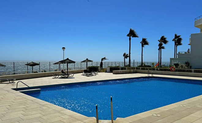 Sale · Apartment / Flat · Casares · Costa del Sol