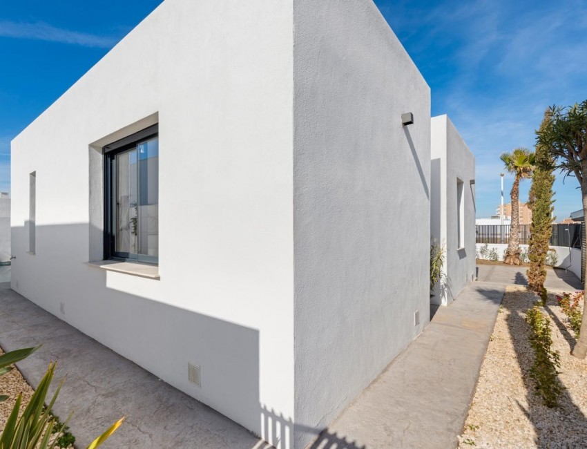 Nueva construcción  · Villa / Chalet · La Manga · Mar de Cristal