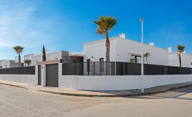 Nueva construcción  · Villa / Chalet · La Manga · Mar de Cristal