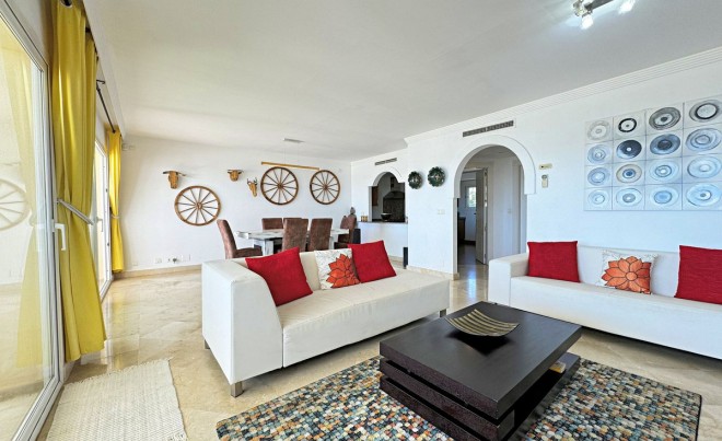 Sale · Apartment / Flat · Estepona · Costa del Sol