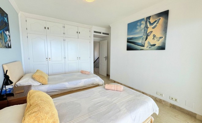 Revente · Appartement · Estepona · Costa del Sol