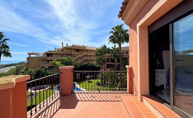 Sale · Apartment / Flat · La Duquesa · Costa del Sol