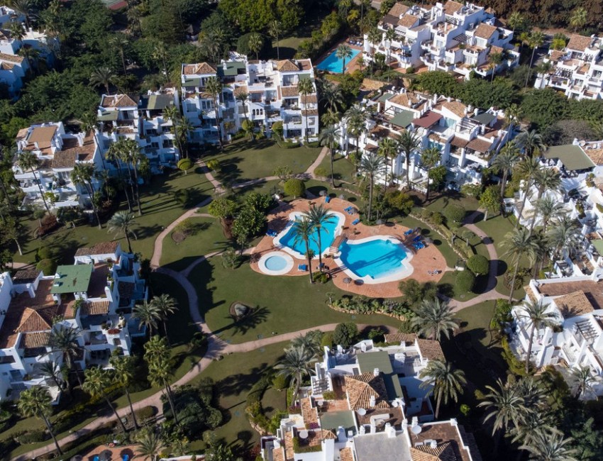 Sale · Apartment / Flat · Estepona · Costa del Sol