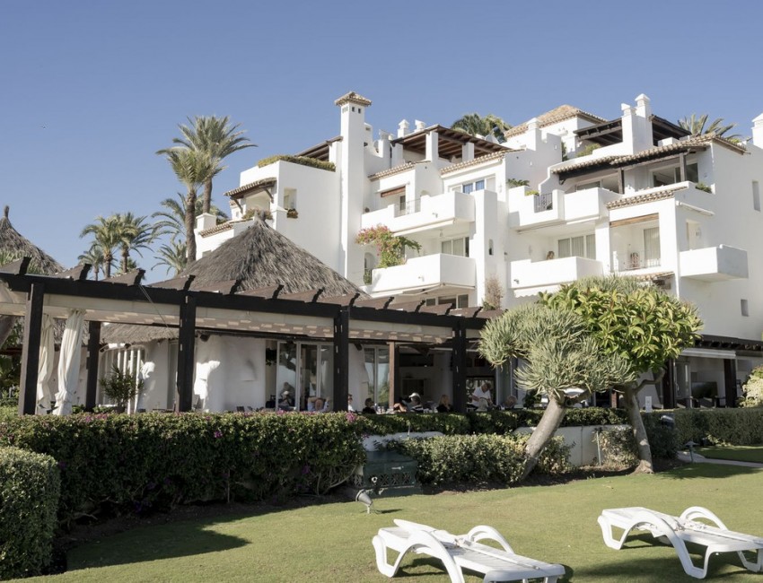 Sale · Apartment / Flat · Estepona · Costa del Sol