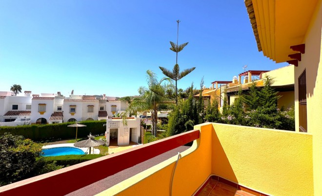 Revente · Bungalow / Maison de Ville · Casares · Costa del Sol