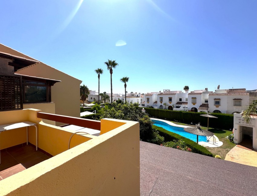 Revente · Bungalow / Maison de Ville · Casares · Costa del Sol