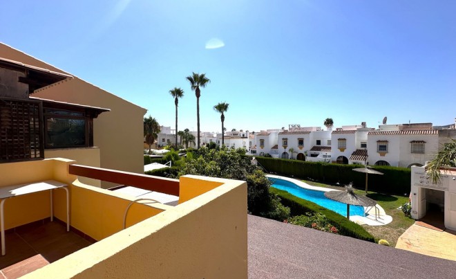 Revente · Bungalow / Maison de Ville · Casares · Costa del Sol