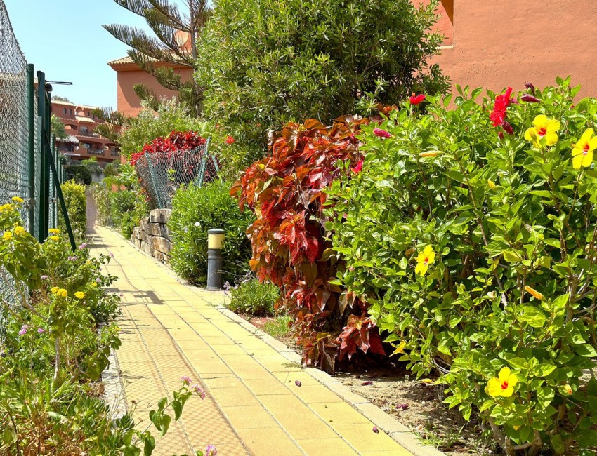 Sale · Apartment / Flat · Estepona · Costa del Sol