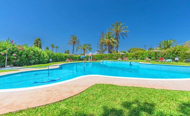 Sale · Bungalow / Townhouse / Detached / Terraced · Casares · Costa del Sol