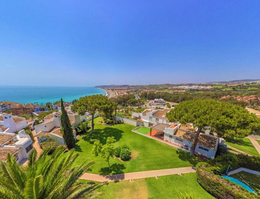 Revente · Bungalow / Maison de Ville · Casares · Costa del Sol