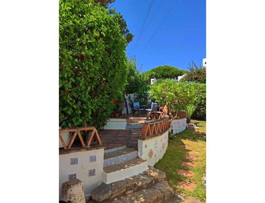 Sale · Bungalow / Townhouse / Detached / Terraced · Casares · Costa del Sol