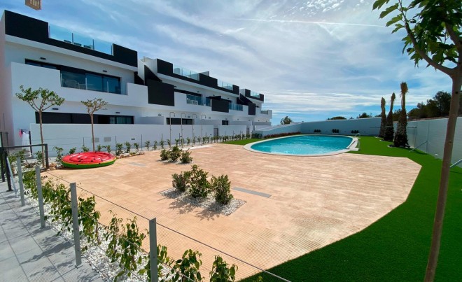 Nouvelle construction · Bungalow / Maison de Ville · Torrevieja · Lago Jardín II