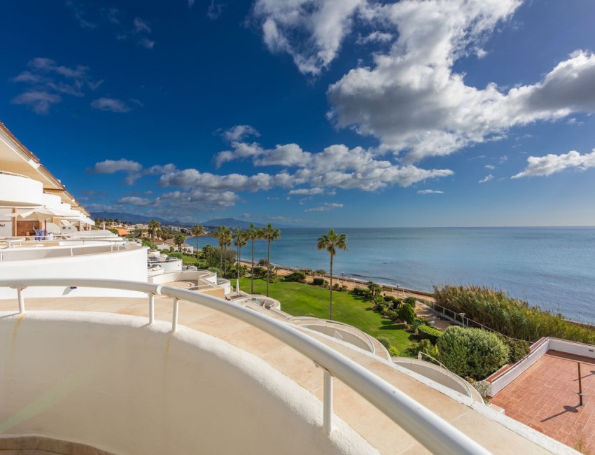 Sale · Apartment / Flat · Estepona · Costa del Sol