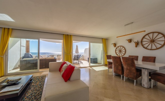 Sale · Apartment / Flat · Estepona · Costa del Sol