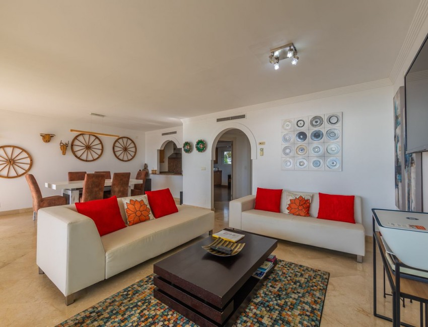 Sale · Apartment / Flat · Estepona · Costa del Sol