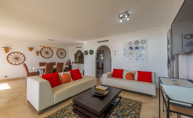 Sale · Apartment / Flat · Estepona · Costa del Sol