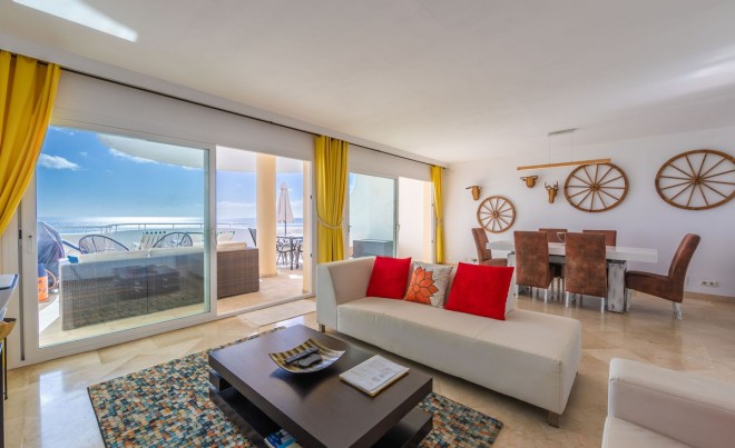 Sale · Apartment / Flat · Estepona · Costa del Sol