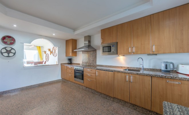 Sale · Apartment / Flat · Estepona · Costa del Sol