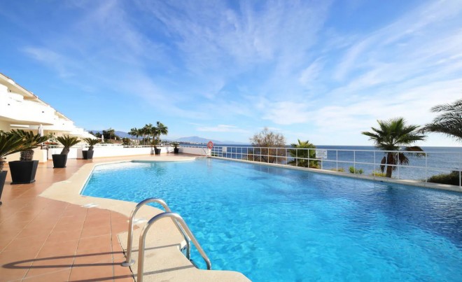 Sale · Apartment / Flat · Estepona · Costa del Sol