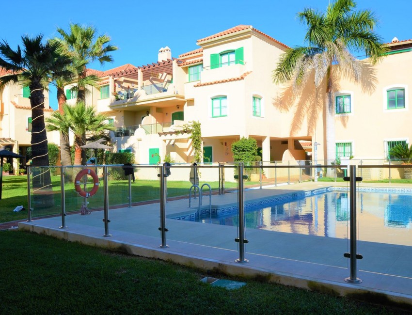 Venta · Apartamento / Piso · Casares · Costa del Sol