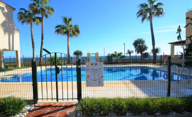 Venta · Apartamento / Piso · Casares · Costa del Sol