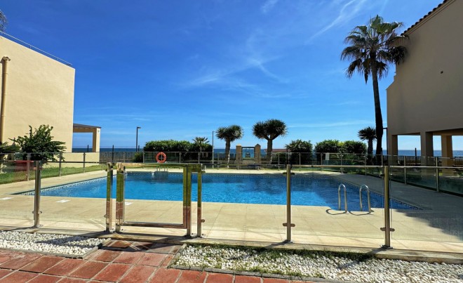 Sale · Apartment / Flat · Casares · Costa del Sol