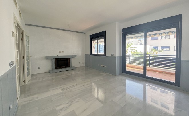 Revente · Appartement · Estepona · Costa del Sol