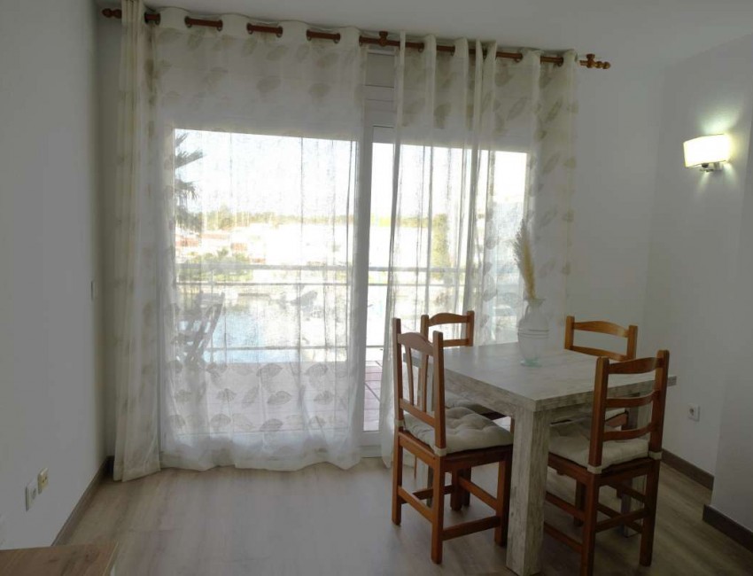 Sale · Apartment / Flat · Santa Margarita