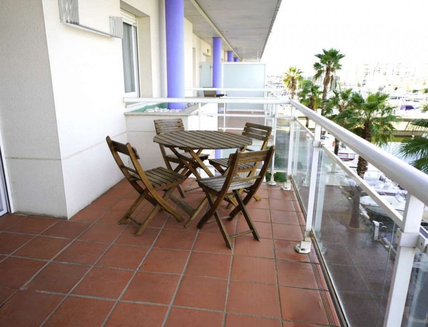 Sale · Apartment / Flat · Santa Margarita