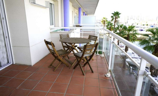 Sale · Apartment / Flat · Santa Margarita