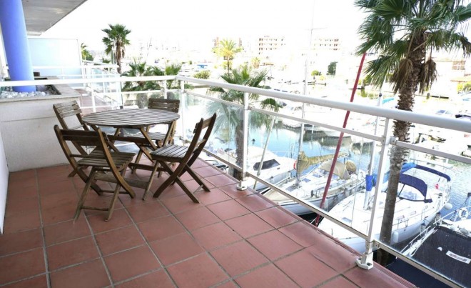 Sale · Apartment / Flat · Santa Margarita