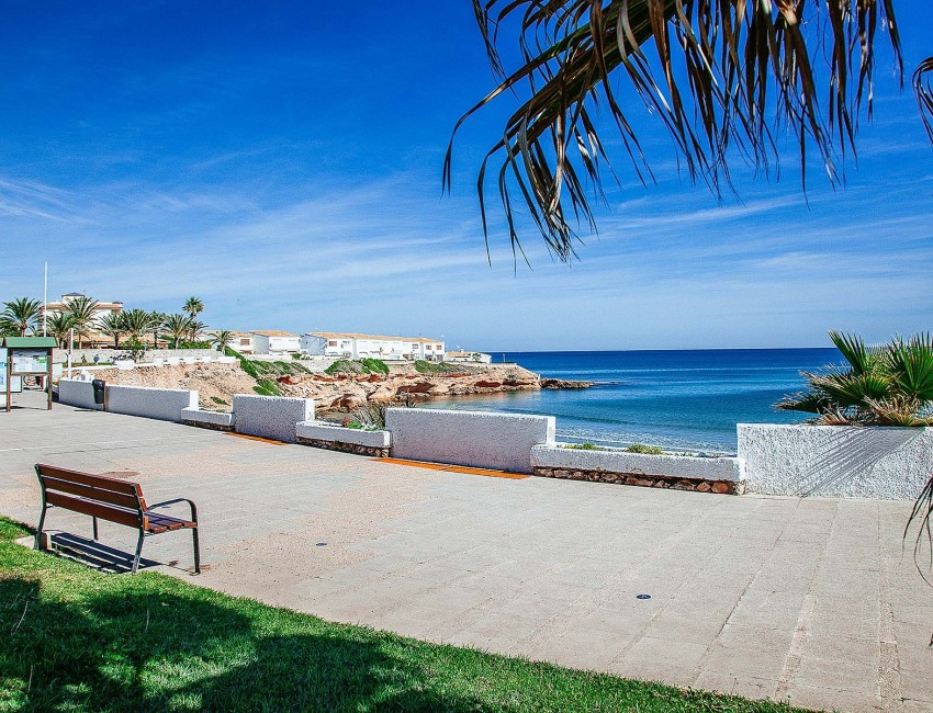 Revente · Villa · Orihuela Costa · La Zenia