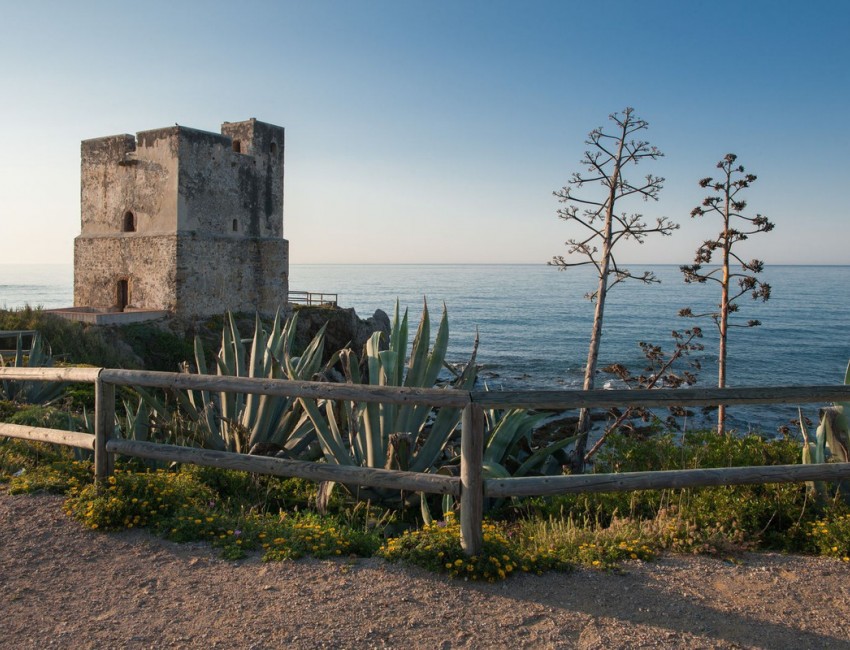 Revente · Villa · Casares · Costa del Sol